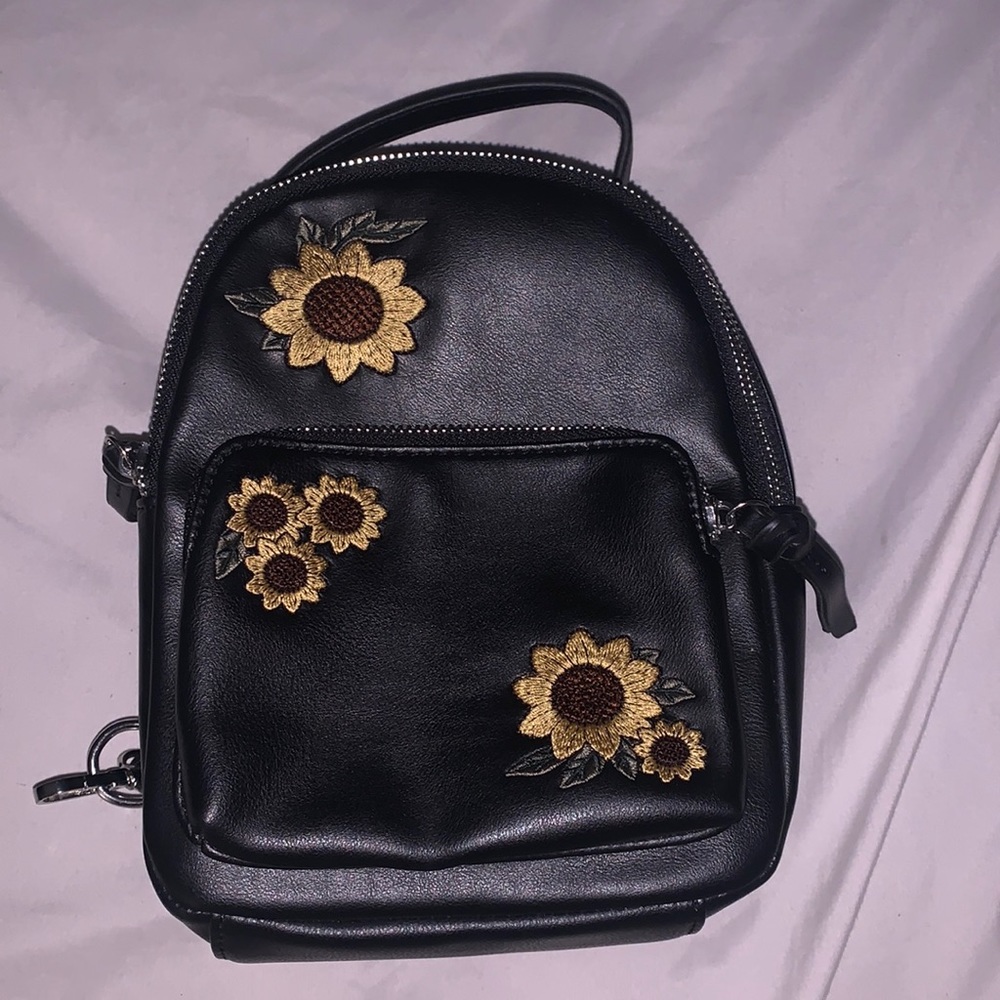 NEW Tilly’s Sunflower Mini Backpack